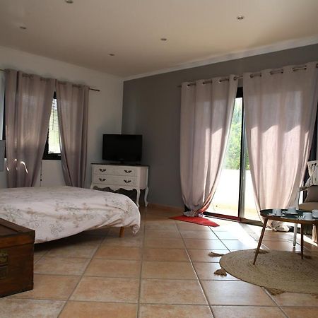 La Villa Blanche Sanary-sur-Mer Exterior photo